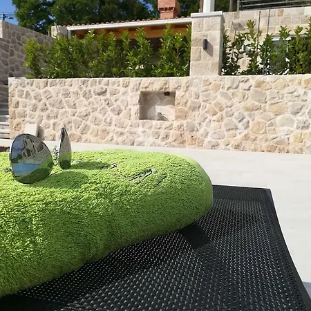 Lucija Διαμέρισμα *